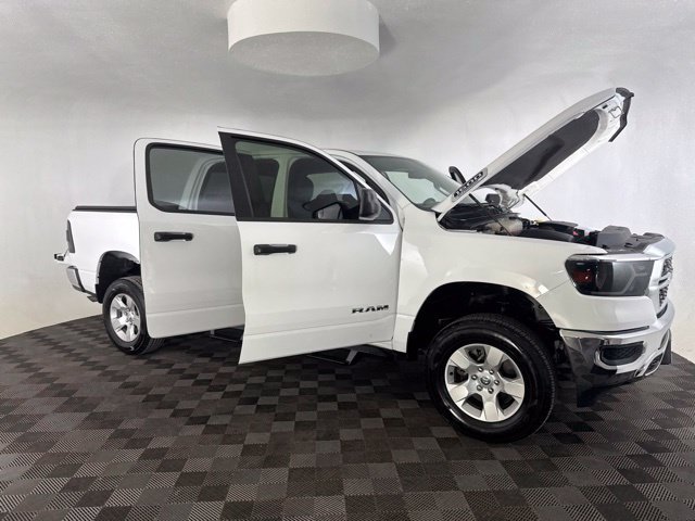 Used 2023 RAM 1500 Big Horn RWD image 12