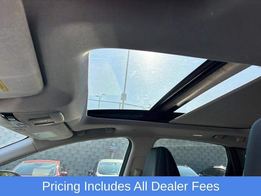 Used 2025 Nissan Murano SL AWD/4WD image 11
