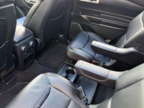 Certified 2020 Ford Explorer ST w/ ST Street Pack AWD/4WD image 4
