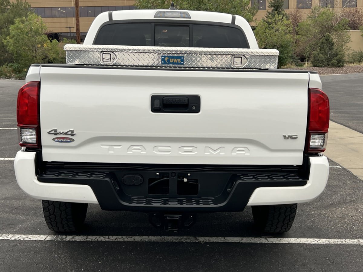 Used 2021 Toyota Tacoma SR AWD/4WD image 4