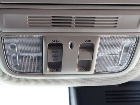Used 2020 Honda Accord EX image 25
