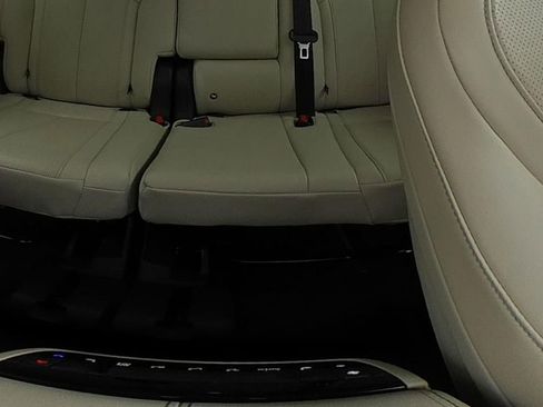 Used 2025 INFINITI QX60 Sensory image 25