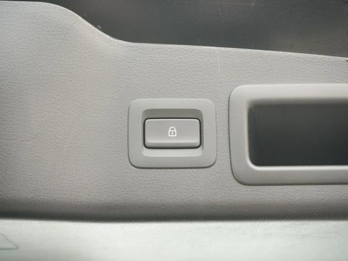 Used 2024 MAZDA MAZDA3 s image 12