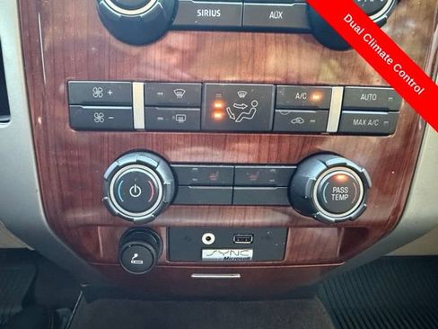 Used 2010 Ford F150 Lariat RWD image 11