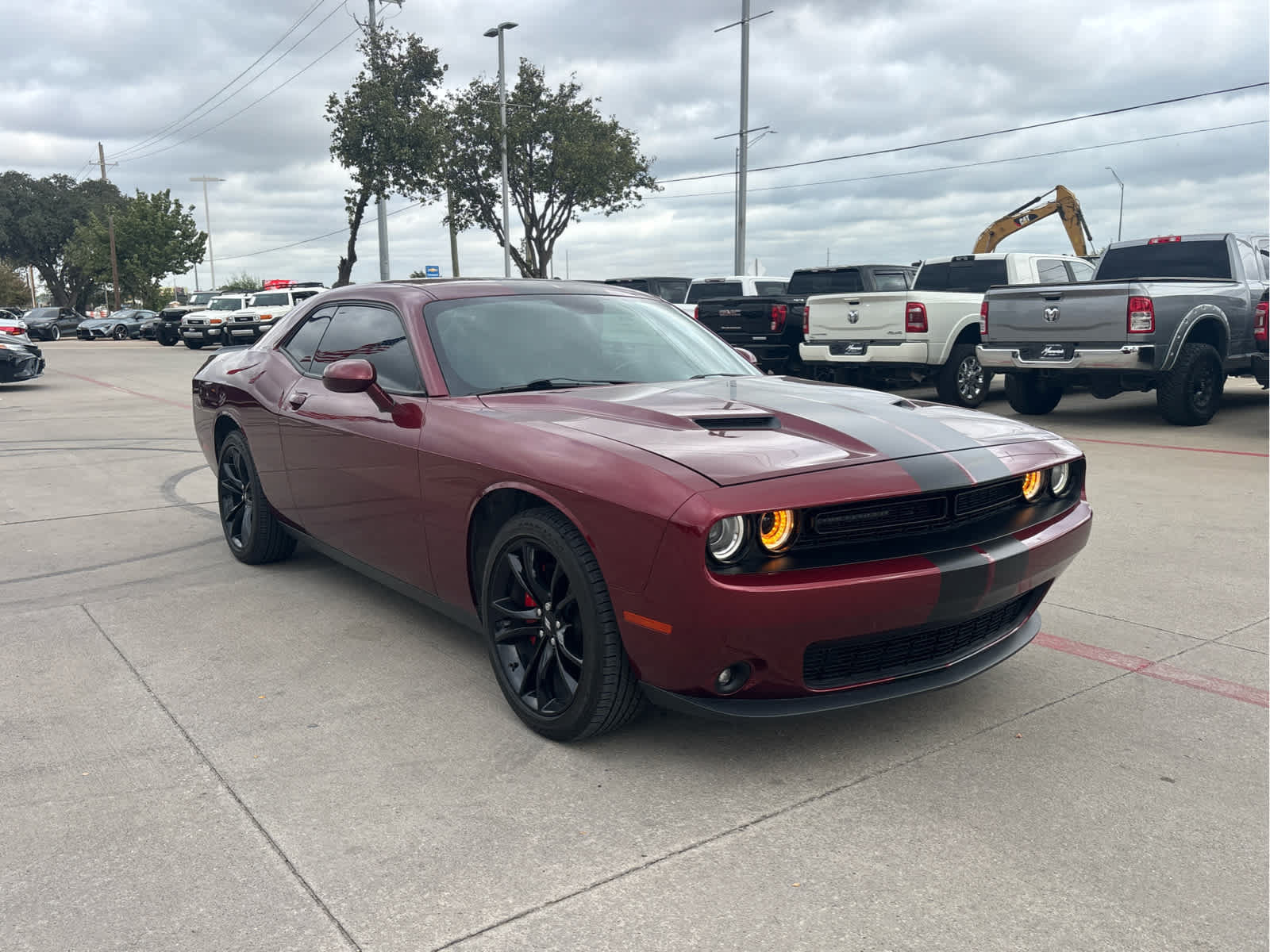 Used 2018 Dodge Challenger SXT Plus RWD image 2