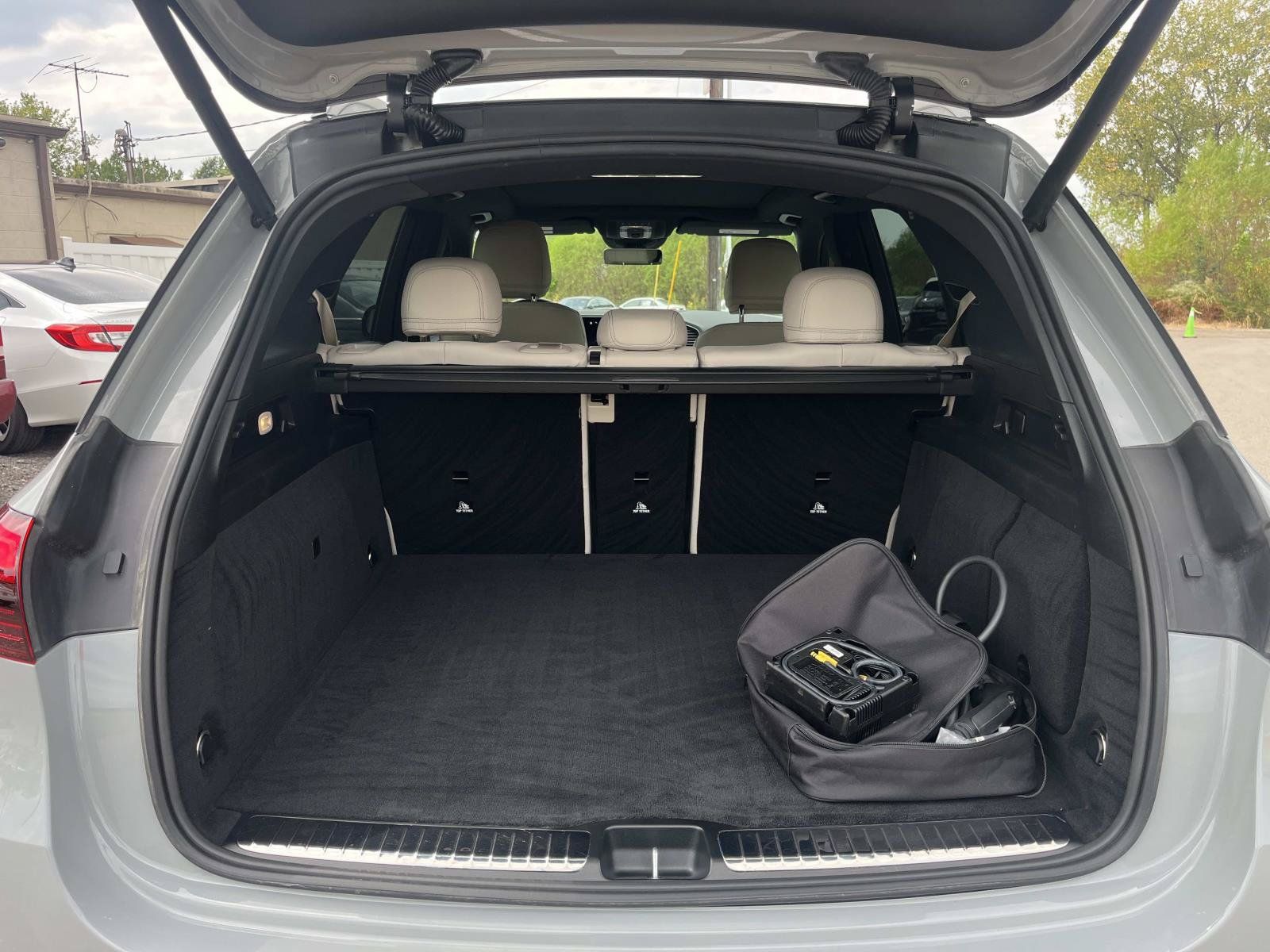 Certified 2024 Mercedes-Benz GLE 450e 4MATIC image 12