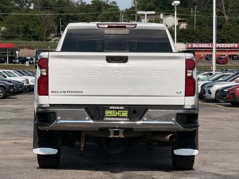 Used 2022 Chevrolet Silverado 2500 LT w/ Convenience Package AWD/4WD image 4