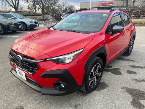 Certified 2025 Subaru Crosstrek 2.0i Premium image 3