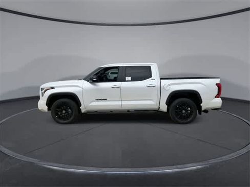 Used 2025 Toyota Tundra Limited image 5