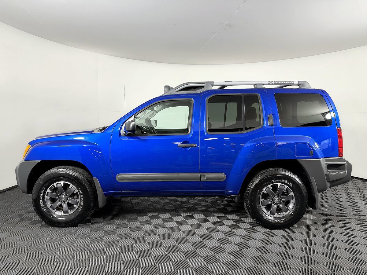 Used 2015 Nissan Xterra PRO-4X AWD/4WD image 18