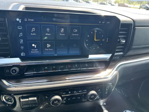 Certified 2023 Chevrolet Silverado 1500 RST AWD/4WD image 16