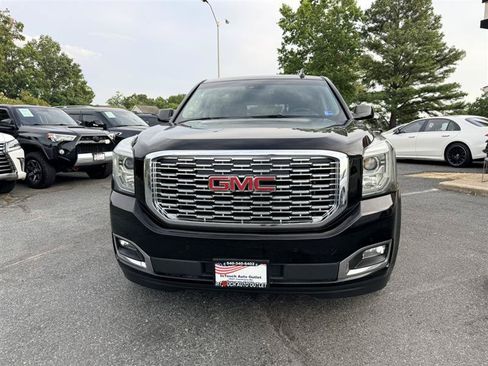 Used 2018 GMC Yukon Denali w/ Denali Ultimate Package AWD/4WD image 2