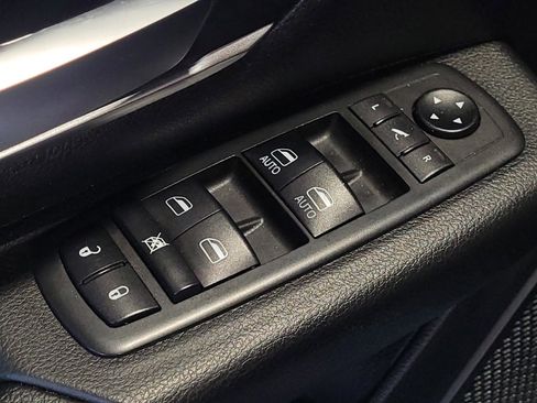 Used 2019 RAM 1500 Big Horn RWD image 27