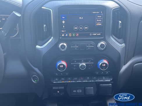 Used 2020 GMC Sierra 1500 Denali w/ Technology Package AWD/4WD image 7