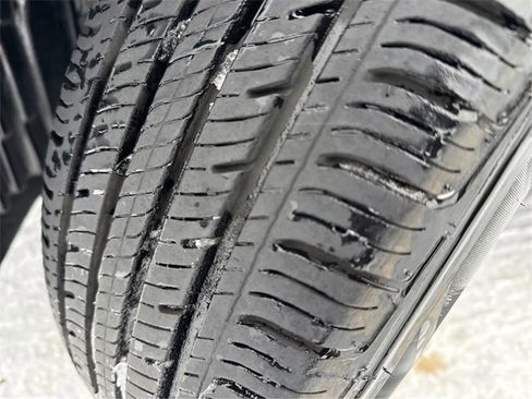 Used 2022 Subaru Forester Premium image 29