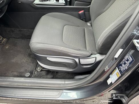 Used 2023 Kia Sportage LX AWD/4WD image 13