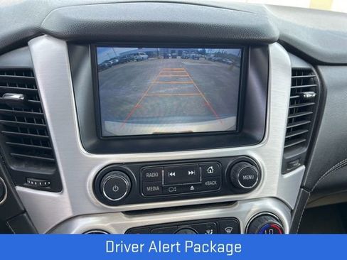 Used 2015 GMC Yukon XL SLT AWD/4WD image 5