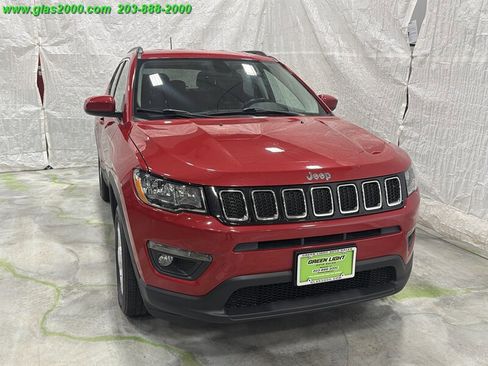 Used 2018 Jeep Compass Latitude w/ Popular Equipment Group AWD/4WD image 32