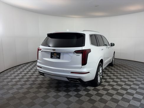 Certified 2023 Cadillac XT6 Premium Luxury w/ LPO, Floor Liner Package image 11