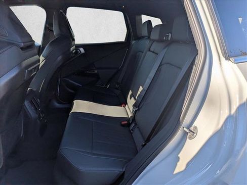 New 2026 BMW X3 xDrive30i w/ Premium Package AWD/4WD image 17
