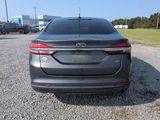 Used 2017 Ford Fusion SE image 4