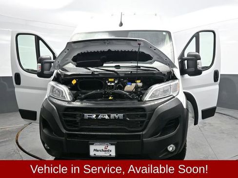 Used 2025 RAM ProMaster 2500 w/ Convenience Group image 40