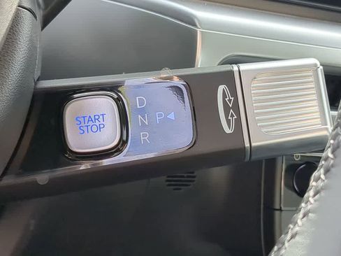 New 2026 Hyundai Ioniq 9 SE AWD/4WD image 32
