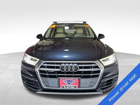 Used 2018 Audi Q5 2.0T Premium Plus w/ Premium Plus Package AWD/4WD image 2