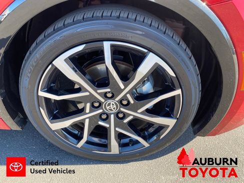 Certified 2024 Toyota Prius Prime FWD image 10