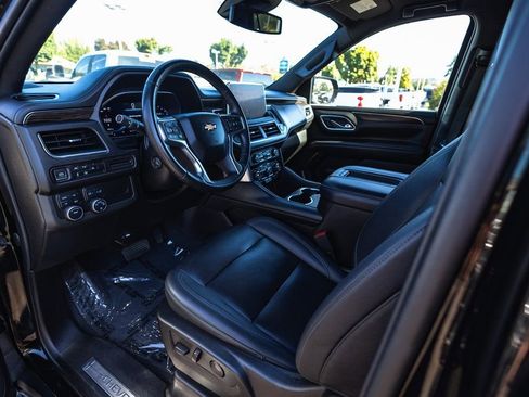 Used 2023 Chevrolet Tahoe LT w/ Luxury Package image 11