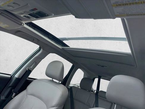 Used 2016 Subaru Forester 2.5i Touring w/ Eyesight & Navigation System image 16