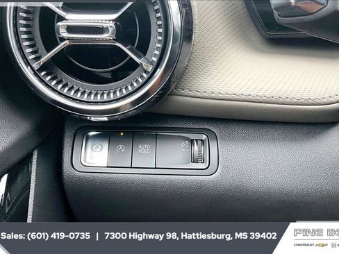 New 2026 Chevrolet Equinox LT w/ Convenience Package II FWD image 23