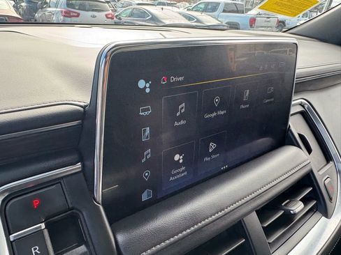 Used 2023 Chevrolet Tahoe Z71 w/ Luxury Package image 28