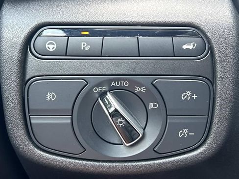 Used 2025 INFINITI QX50 Sport AWD/4WD image 29