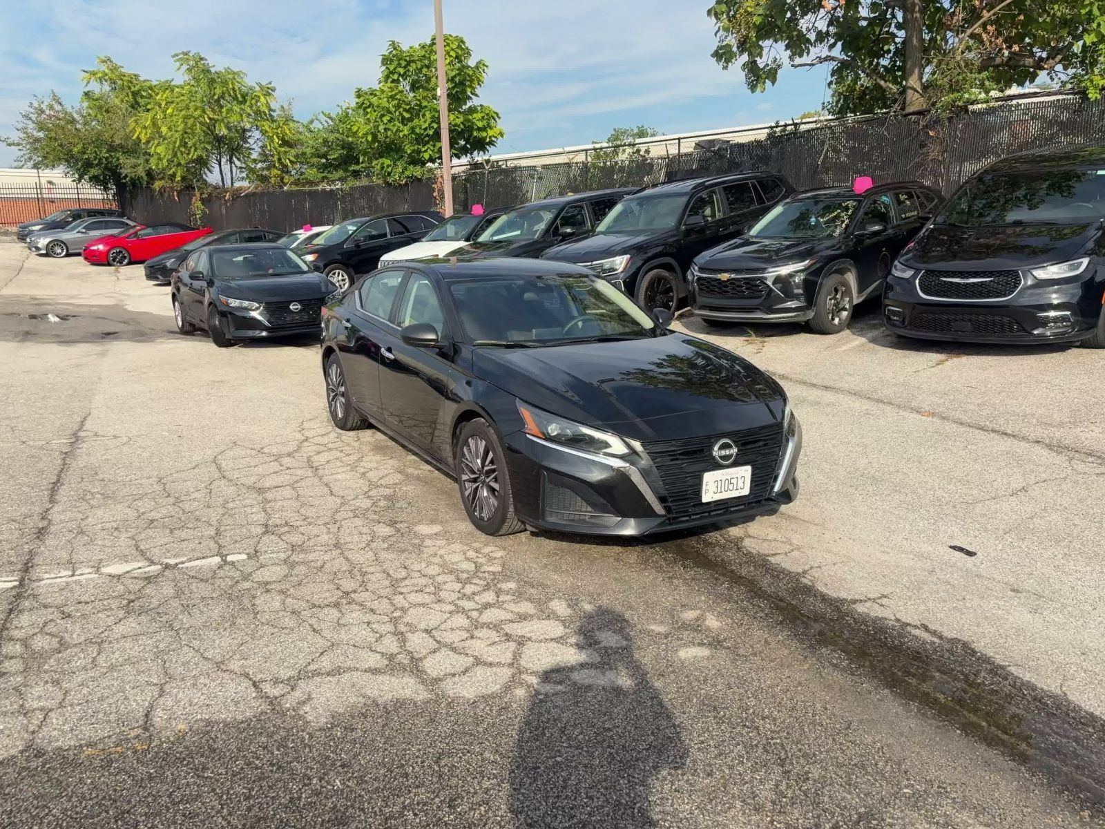 Used 2025 Nissan Altima 2.5 SV FWD image 3