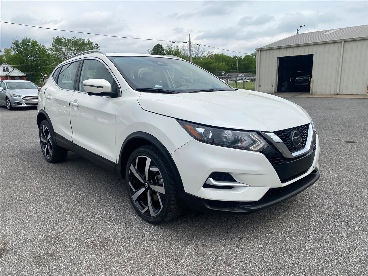 Used 2020 Nissan Rogue Sport SL AWD/4WD image 3