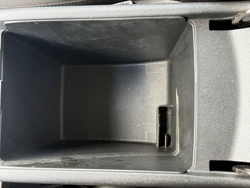 Used 2023 Chevrolet Malibu LT FWD image 28