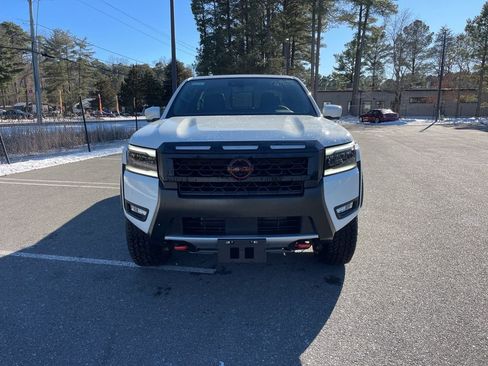 New 2026 Nissan Frontier PRO-4X w/ Pro Premium Package AWD/4WD image 3