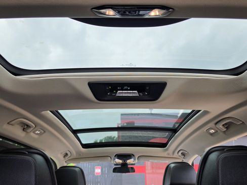 Used 2022 BMW X7 xDrive40i w/ Premium Package image 38