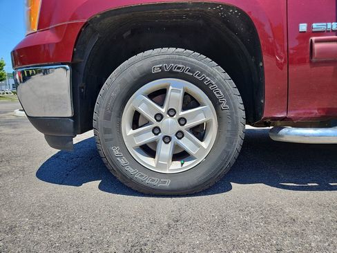 Used 2008 GMC Sierra 1500 SLT w/ SLT Preferred Package RWD image 25