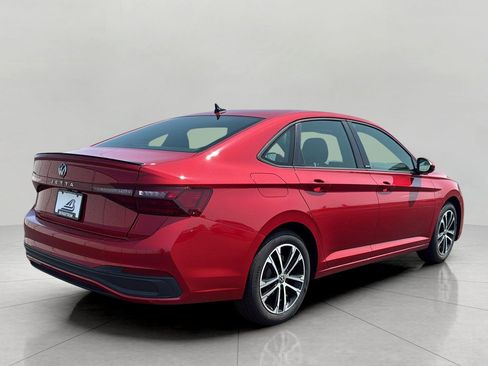 Used 2026 Volkswagen Jetta Sport FWD image 7