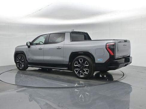 Used 2025 GMC Sierra EV Denali image 27