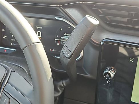 New 2026 GMC Sierra 2500 AT4 w/ AT4 Premium Plus Package image 14