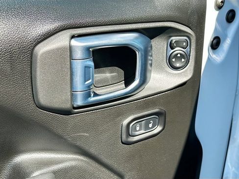 New 2026 Jeep Gladiator Sport AWD/4WD image 13