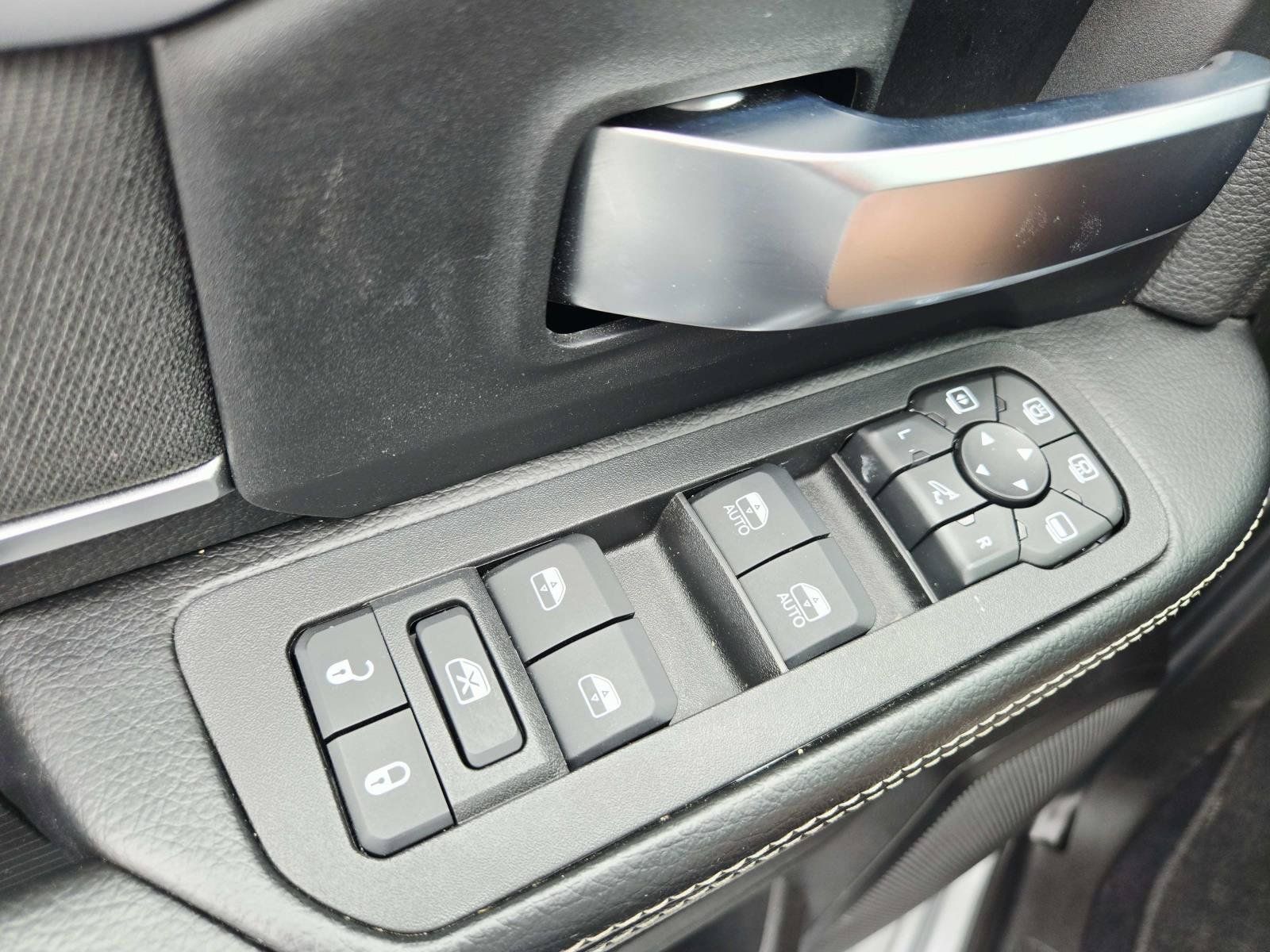 Used 2026 RAM 2500 Big Horn AWD/4WD image 36