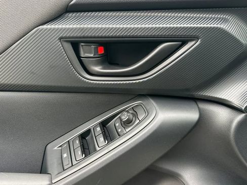 New 2025 Subaru Crosstrek 2.0i Premium image 11