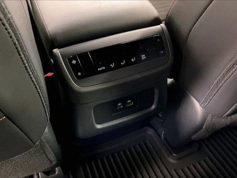 Used 2025 Nissan Pathfinder Rock Creek image 33