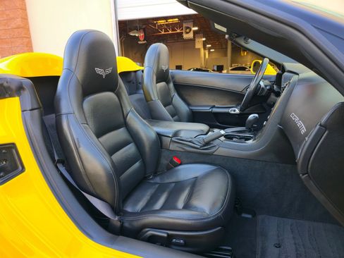 Used 2010 Chevrolet Corvette Convertible w/ Preferred Equipment Group image 30