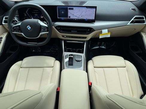 Used 2026 BMW 330i xDrive Sedan AWD/4WD image 10