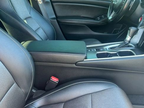 Used 2021 Honda Accord Sport image 36